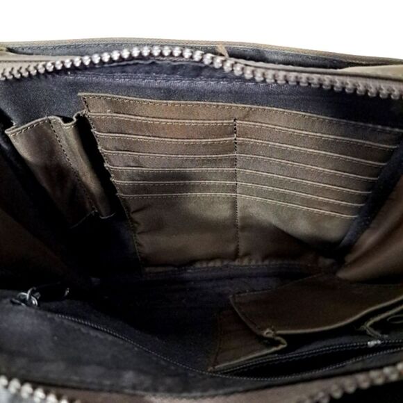 Fossil Messenger Bag Good Condition - Picture 9 of 10